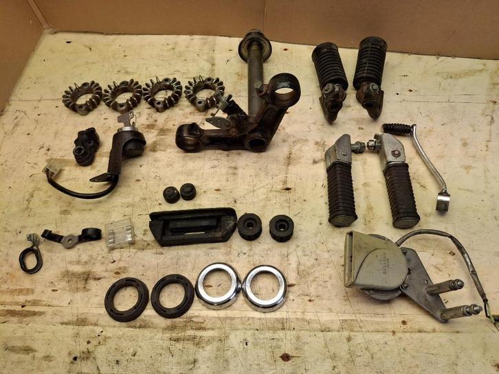 Honda cb350f onderdelen (cb 250 350 500 750 four, Motoren, Onderdelen | Oldtimers, Gebruikt, Ophalen
