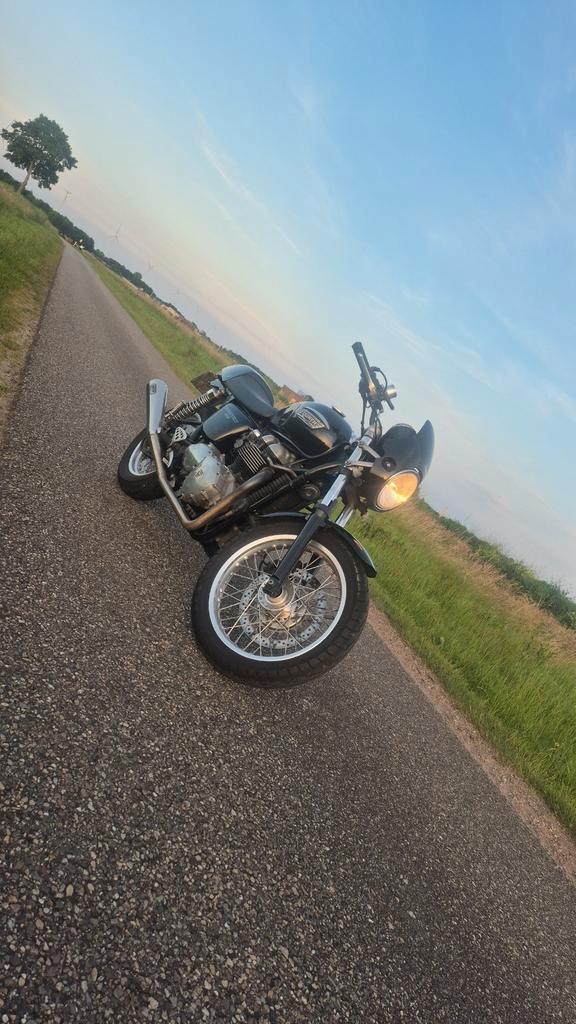Nette triumph truxton 900 cafe racer stijl, Motoren, Motoren | Triumph, Particulier, Toermotor, Ophalen