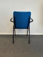 Stoel model 3313 met armleggers, blauw, zwart onderstel, Niet ingevuld, Stof, Gebruikt, Blauw