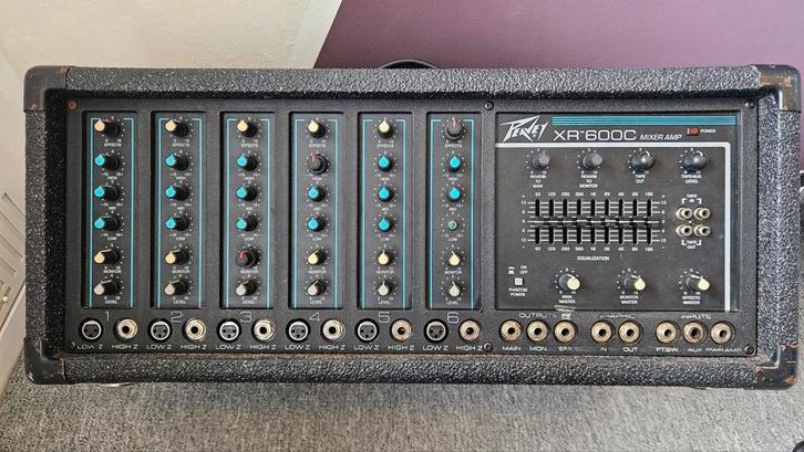 Peavey XR 600 C Mixer Amp (zangversterker), Muziek en Instrumenten, Versterkers | Keyboard, Monitor en PA, Gebruikt, P.A., 500 tot 1000 watt