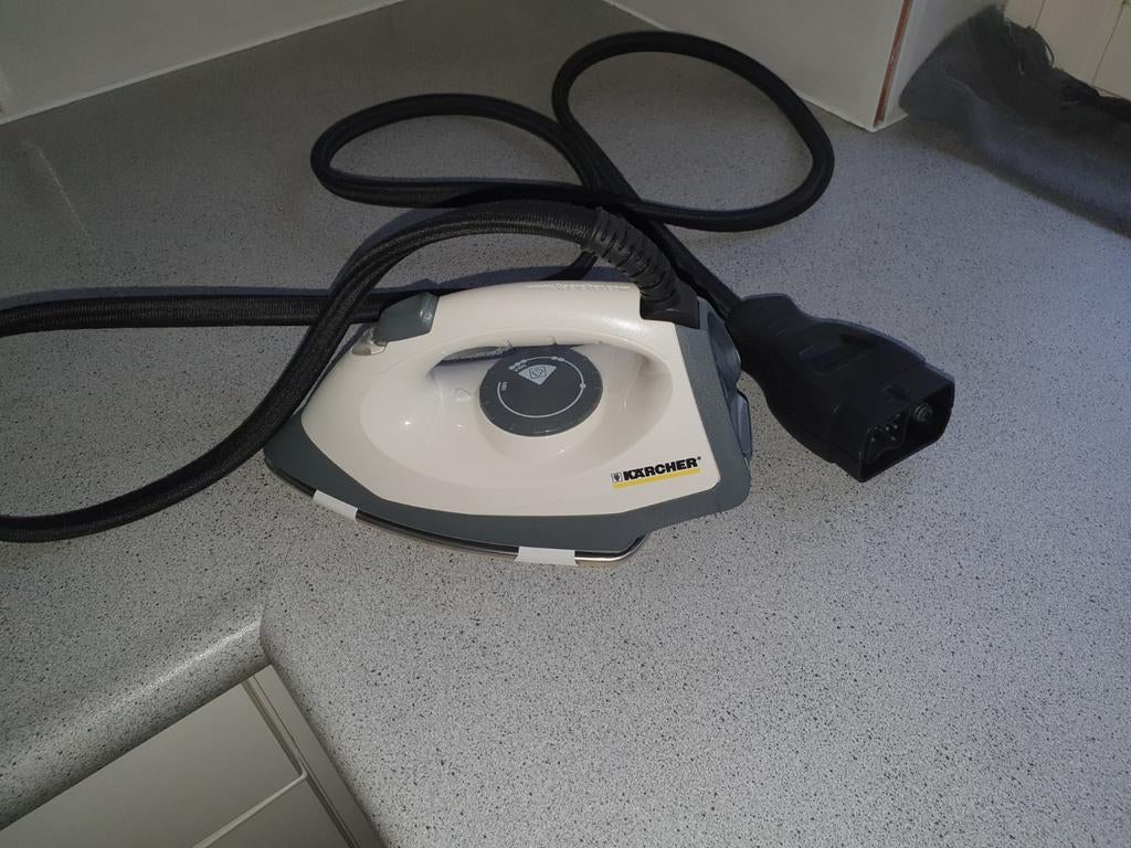 NIEUW Kärcher Stoomstrijkijzer - Perfect voor Stomen!, Ophalen of Verzenden, Nieuw