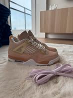 Nike Air Jordan 4 Shimmer, Ophalen of Verzenden, Zo goed als nieuw, Sneakers of Gympen