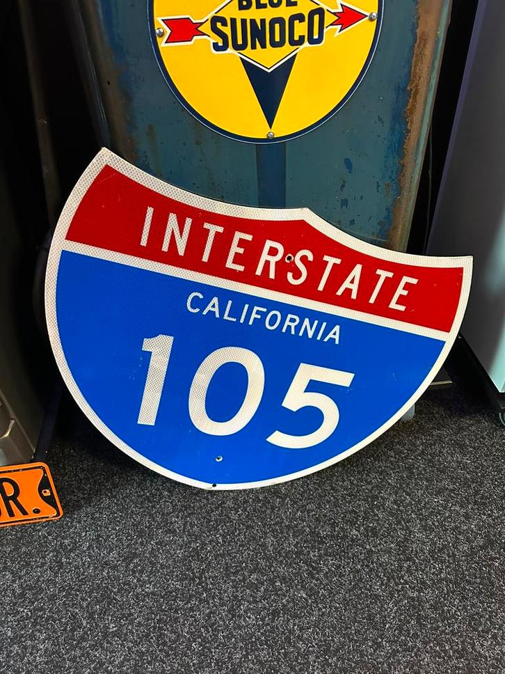 Interstate 105 California Verkeersbord - USA Traffic Sign, Verzamelen, Merken en Reclamevoorwerpen, Zo goed als nieuw, Reclamebord