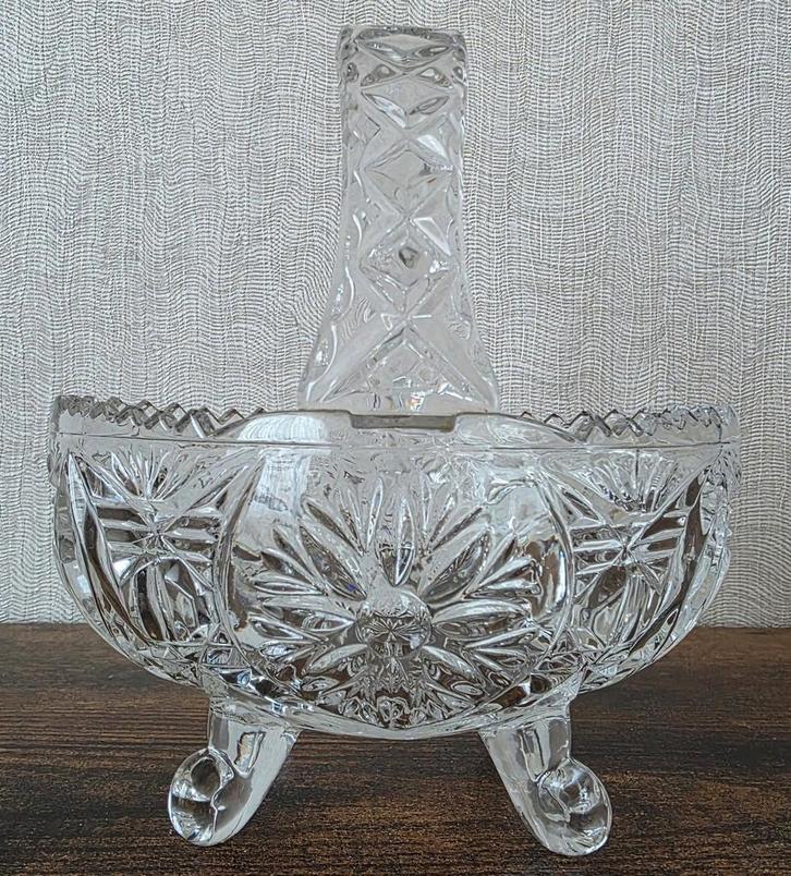 Vintage Kristallen Bonbonschaaltje met Handvat, model mandje, Antiek en Kunst, Antiek | Glas en Kristal, Ophalen of Verzenden