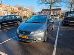 Honda Civic 1.8 executive 2011 met winter en zomer banden, Auto's, Honda, Voorwielaandrijving, Euro 5, 15 km/l, 4 cilinders