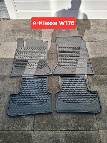 Originele Mercedes A-Klasse matten mattenset W176 beschikbaar voor biedingen