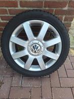 4x VW velgen met winterbanden, Auto diversen, Wieldoppen, Ophalen of Verzenden, Zo goed als nieuw