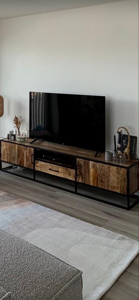 TV Meubel Mangohout Industrieel, Huis en Inrichting, Kasten | Televisiemeubels, Zo goed als nieuw, Minder dan 100 cm, 200 cm of meer