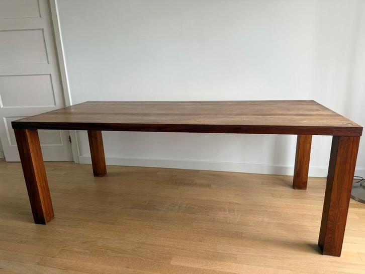 Riva eettafel notenhout, Huis en Inrichting, Tafels | Eettafels, Gebruikt, 50 tot 100 cm, 200 cm of meer, Vijf personen of meer