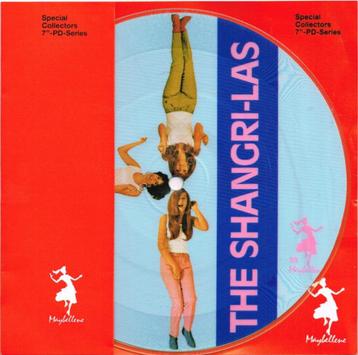 The Shangri-Las – Walking In The Sand  Originele Picture beschikbaar voor biedingen
