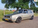 Volkswagen Golf 1.6 CL, Auto's, Oldtimers, Stof, Volkswagen, Beige, 1595 cc