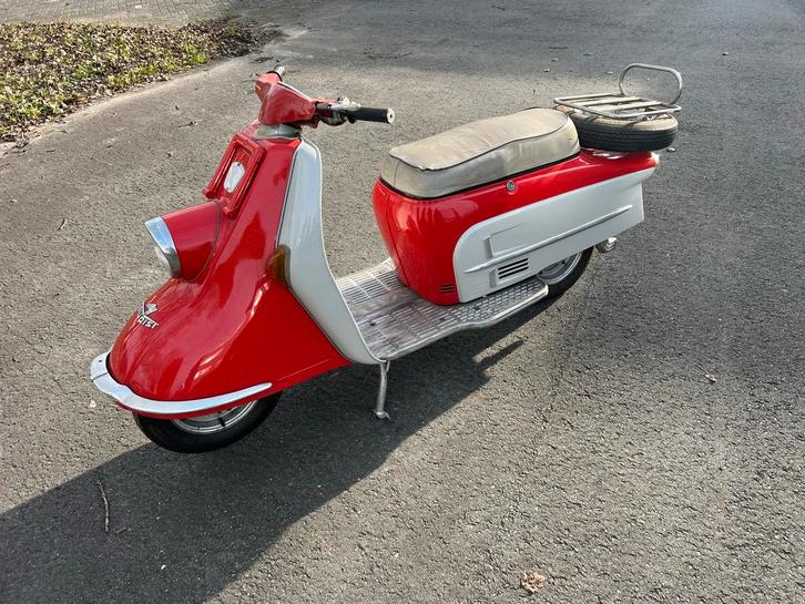 Heinkel Tourist 103A-2 - Familiebezit, Startklaar!, Motoren, Motoren | Oldtimers, Scooter, 1 cilinder, Ophalen