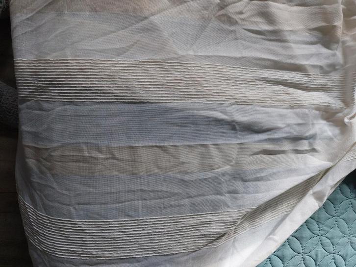 Prachtige Inbetween Vitrage - 3.50m breed, 2.35m hoog, Huis en Inrichting, Stoffering | Gordijnen en Lamellen, Ophalen