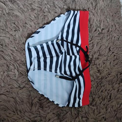 Zwemslip maat M valt als maat S-M, gratis verzonden, Kleding | Heren, Badmode en Zwemkleding, Zwemslip, Ophalen of Verzenden