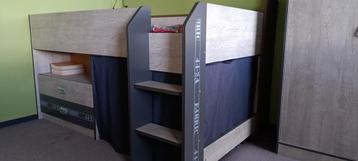 kind / tiener set slaapkamer: halfhoogslaper, kast,  bureau beschikbaar voor biedingen