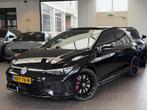 Volkswagen Golf 2.0 TSI GTI Clubsport / Akrapovic / Pano / H, Auto's, Stof, Gebruikt, 1984 cc, Zwart