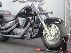 Suzuki VL 1500 Intruder, Bedrijf, Naked bike