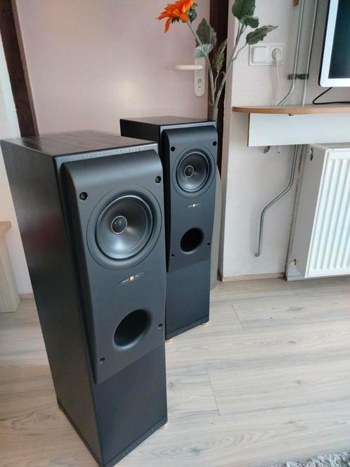 KEF SERIES MODEL ONE - perfect condition, Audio, Tv en Foto, Luidsprekers, Zo goed als nieuw, Front, Rear of Stereo speakers, 120 watt of meer