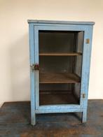 Antiek zachtblauw vliegenkastje in goede staat., Antiek en Kunst, Curiosa en Brocante, Ophalen