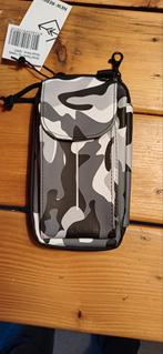 New Rebels Telefoontasje/Portemonnee - Waterdicht!, Minder dan 40 cm, Grijs, Nieuw, Minder dan 35 cm