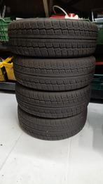 Mercedes Vito velgen met winterbanden, Auto-onderdelen, Banden en Velgen, Ophalen, Velg(en), 16 inch, Winterbanden