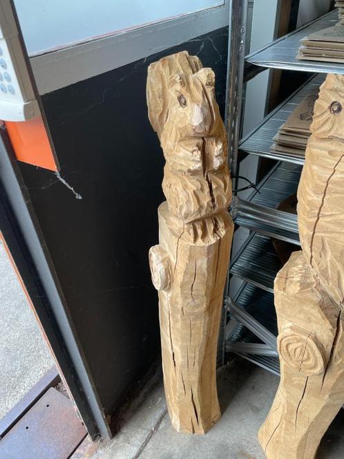 Houtsculptuur eekhoorn op stam, Tuin en Terras, Tuinbeelden, Nieuw, Dierenbeeld, Hout, Ophalen