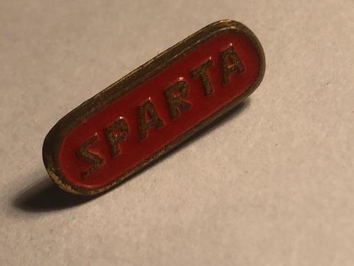 Metalen SPARTA Bromfietsmerk Speld (Rood/Messingkleur)., Verzamelen, Speldjes, Pins en Buttons, Zo goed als nieuw, Speldje of Pin