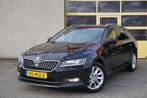 Skoda Superb Combi 1.5 TSI 150PK! Automaat Ambition Business, Auto's, Skoda, Te koop, Benzine, 73 €/maand, Gebruikt