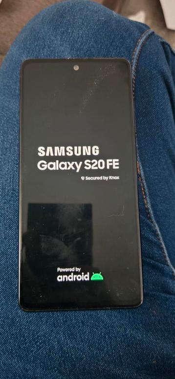 Samsung S20 FE 128gb beschikbaar voor biedingen