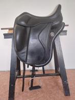 Eques Performence ijslanderzadel 17 inch wol gevuld, Dieren en Toebehoren, Ophalen of Verzenden, Zo goed als nieuw, Dressuur