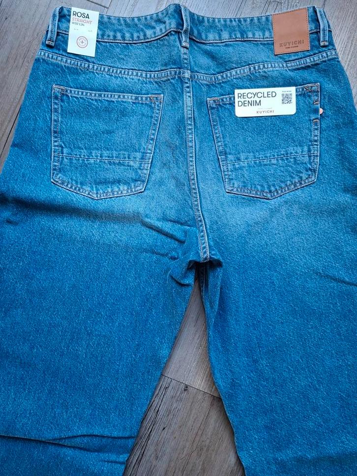 KUYICHI Rosa straight jeans W32 L34, Kleding | Dames, Spijkerbroeken en Jeans, Nieuw, W30 - W32 (confectie 38/40), Blauw, Ophalen of Verzenden
