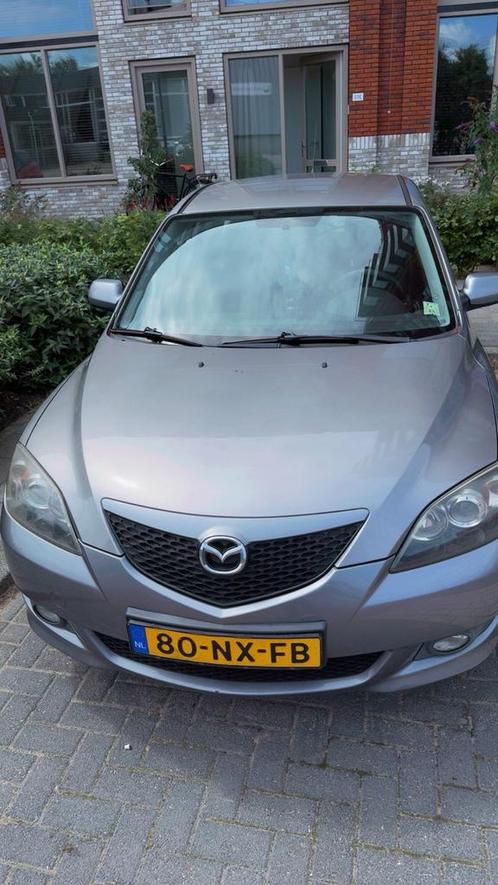 Mazda 3 1.6 Hatchback 2004 Grijs, Auto's, Mazda, Particulier, Benzine, C, Hatchback, Handgeschakeld, Origineel Nederlands, Zilver of Grijs