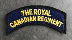Canadese The Royal Canadian Regiment schoudertitel, Ophalen of Verzenden, Landmacht, Engeland, Embleem of Badge