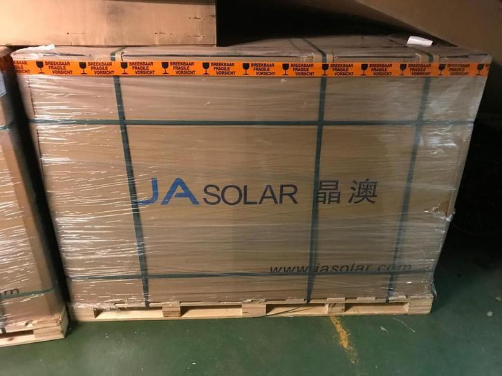 JA Solar 405WP Full Black – pallet 36 stuks, Doe-het-zelf en Verbouw, Zonnepanelen en Toebehoren, Nieuw, Paneel, 200 wattpiek of meer