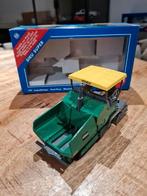 Vögele Super 1900 Asfalteermachine 1:50 Siku, Hobby en Vrije tijd, Modelauto's | 1:50, Verzenden, Bus of Vrachtwagen, SIKU