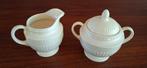 Wedgewood koffiemelkkannetje met bijbehorend suikerpotje., Overige typen, Ophalen of Verzenden, Zo goed als nieuw, Wedgwood