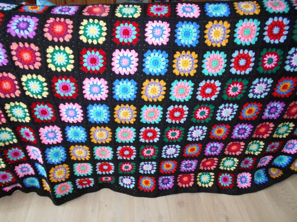 nieuwe gehaakte sprei granny squares 135x220 cm, Ophalen of Verzenden, Nieuw