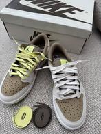 Nike air jordan travis golf, Kleding | Dames, Schoenen, Ophalen of Verzenden, Zo goed als nieuw, Blauw, Sneakers of Gympen