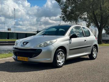 Peugeot 206+ 1.1XR | NAP | Nieuwe APK | beschikbaar voor biedingen