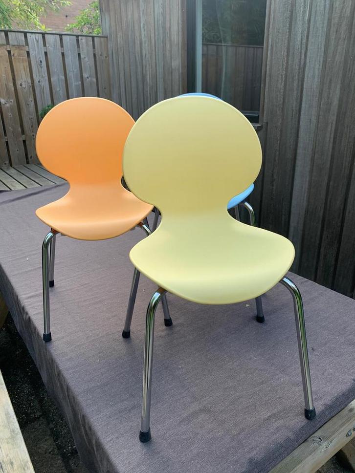 Kinderstoel, geel en oranje, Galvano Technica., Kinderen en Baby's, Kinderkamer | Tafels en Stoelen, Zo goed als nieuw, Stoel(en)