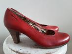 TAMARIS schoenen pumps maat  41 rood, Kleding | Dames, Schoenen, Tamaris, Pumps, Ophalen of Verzenden, Zo goed als nieuw