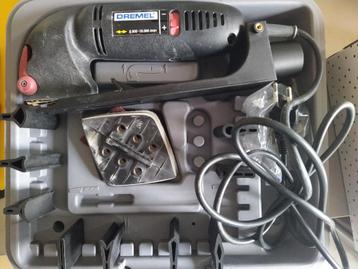Dremel schuurmachine voor vreemde vormen beschikbaar voor biedingen