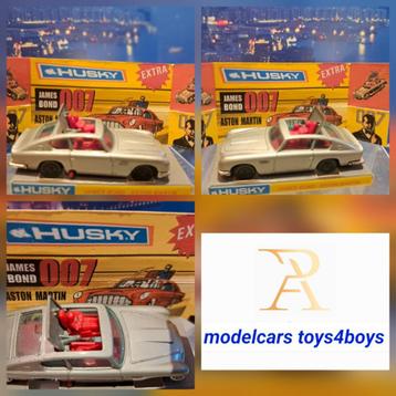 Husky James Bond Aston Martin  "Goldfinger" schaal 1/66 beschikbaar voor biedingen