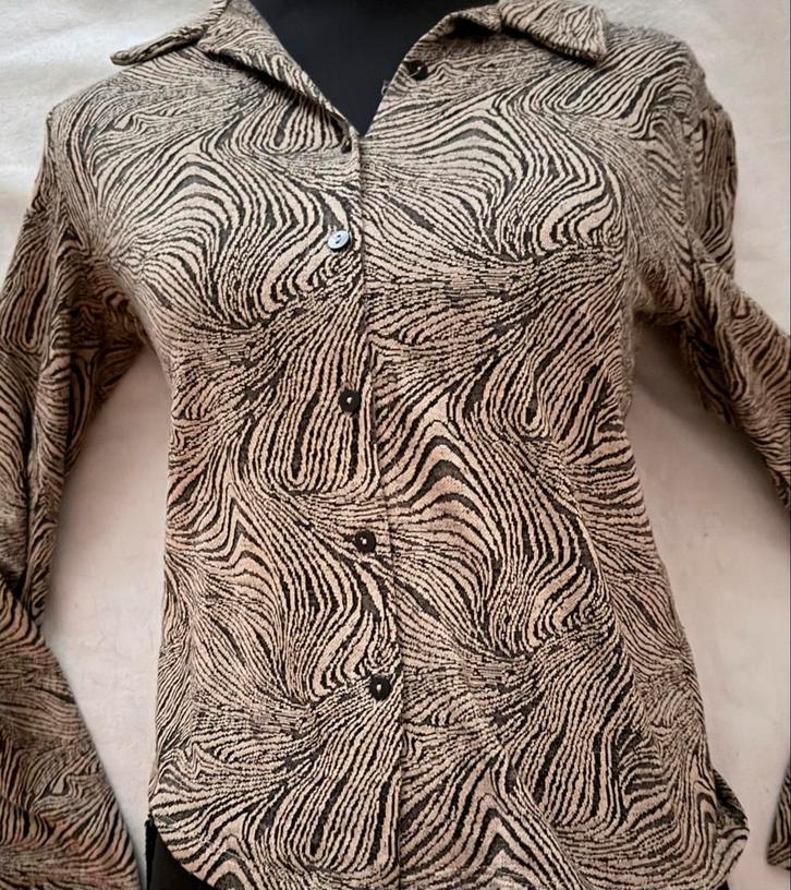 Nieuwe ZARA blouse - Travelstof. Maat M. AANRADER!, Kleding | Dames, Blouses en Tunieken, Nieuw, Maat 38/40 (M), Overige kleuren