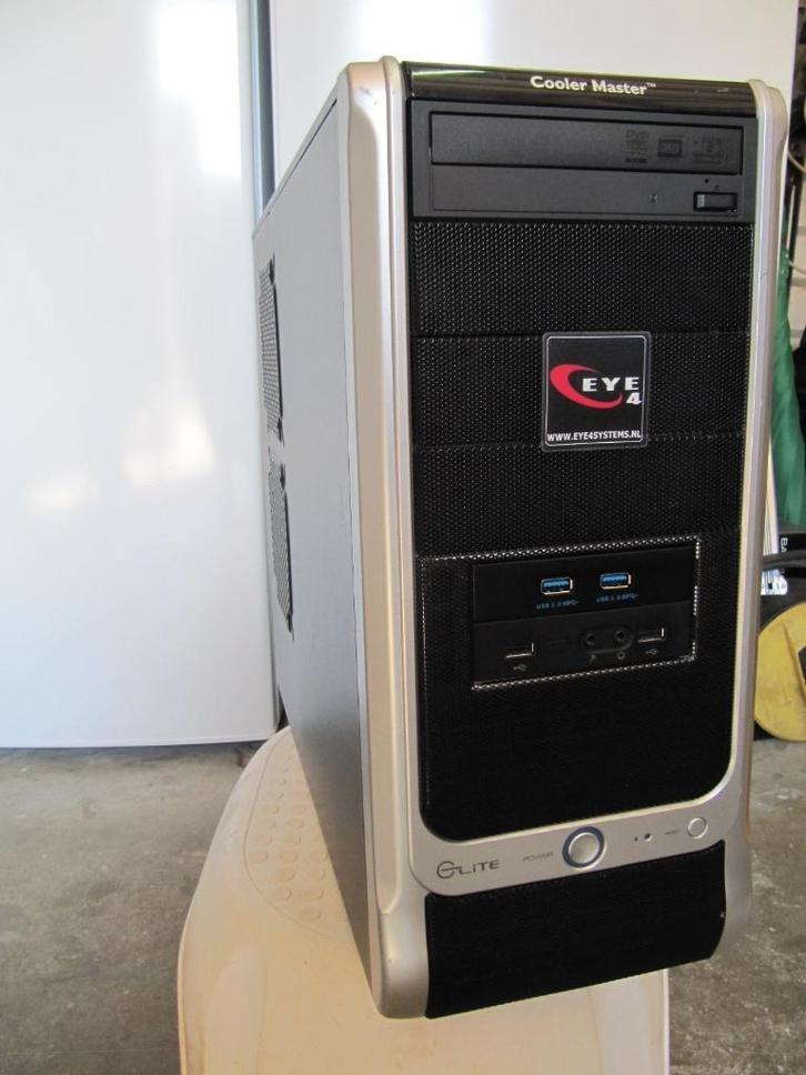 (26)Quadcore Intel Core i7. 3’2 Ghz.(Socket 1366)16GB,SSD,HD, Computers en Software, Computerbehuizingen, Zo goed als nieuw, Verzenden