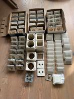 Jung stopcontacten en schakelmateriaal, Doe-het-zelf en Verbouw, Elektra en Kabels, Ophalen of Verzenden, Stopcontact