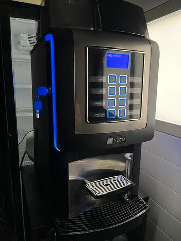 Koffiemachine Necta Korinto beschikbaar voor biedingen