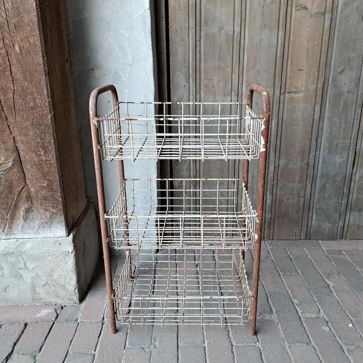 Oud brocante voorraadrek opbergrek keukenrek manden Etage3, Huis en Inrichting, Woonaccessoires | Overige, Gebruikt, Ophalen of Verzenden