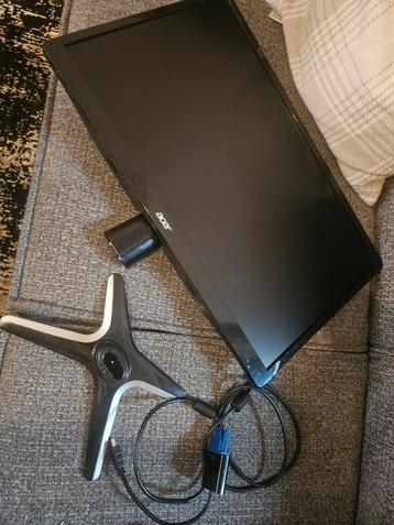 Acer Beeldscherm met kabels  beschikbaar voor biedingen