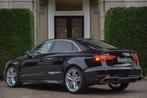 Audi A3 Limousine 1.5 TFSI S-Line 19 inch | PDC | ORG NL 3e, Gebruikt, Leder en Stof, Zwart, Origineel Nederlands